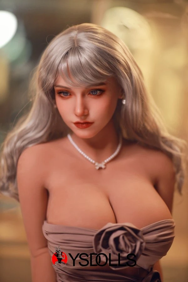 Fire Doll Simone 166cm Sexpuppen