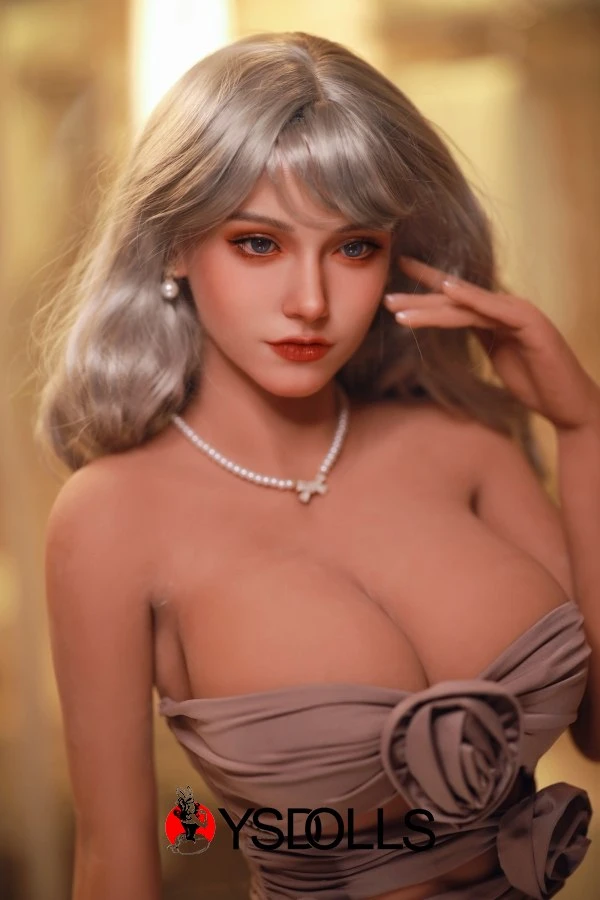 Simone Fire Doll Liebespuppe Lebensecht