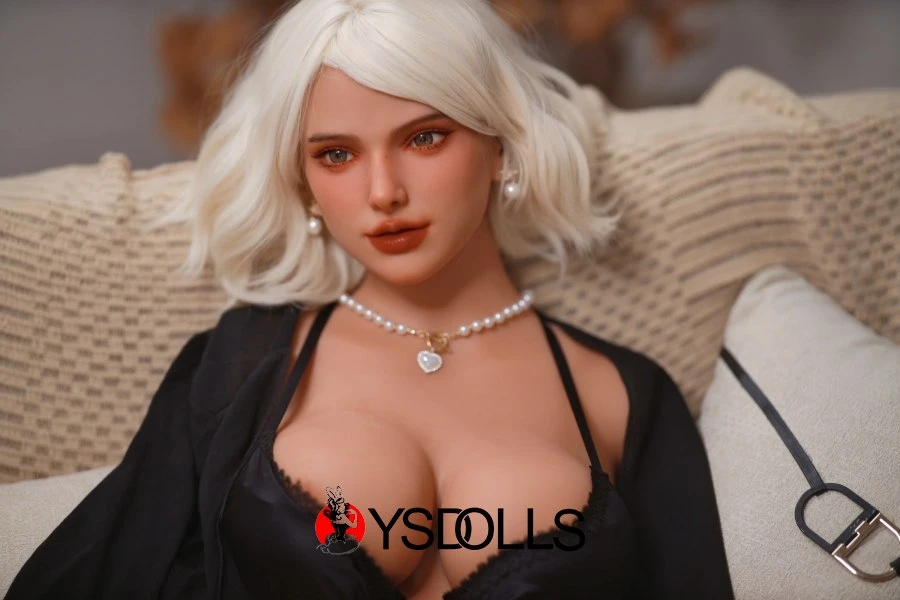 Fire Doll Aadhya 86cm Sexpuppem