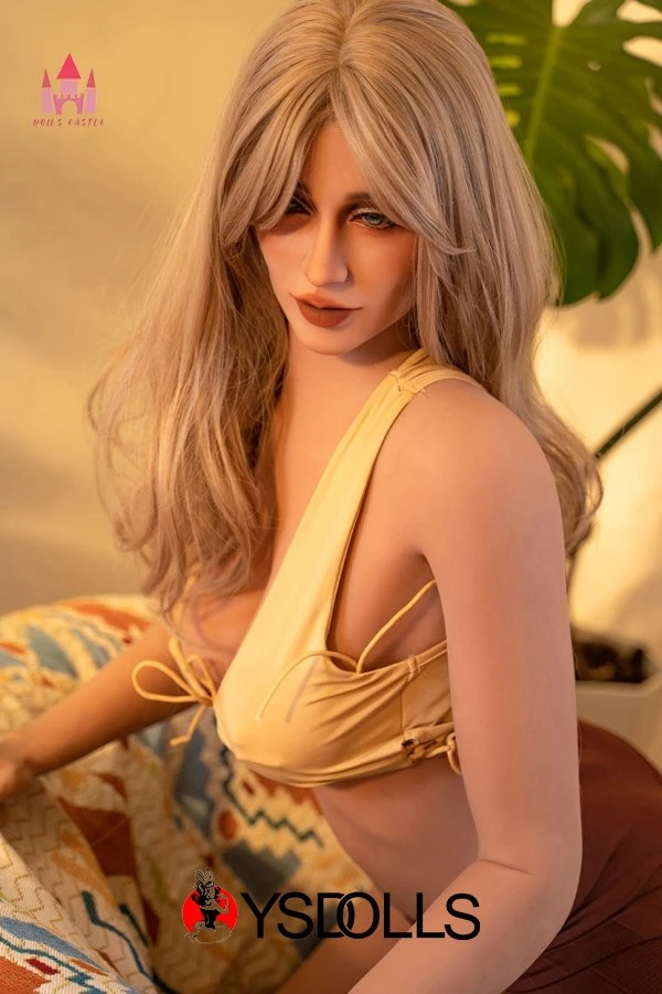 Brooklynn DollsCastle Sexdoll