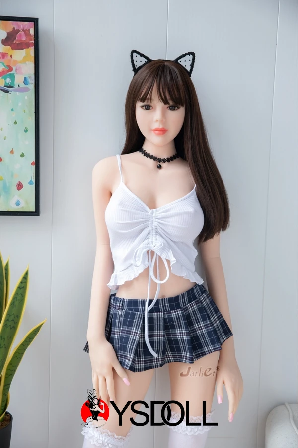 Miyu Jarliet Reale Sexpuppe