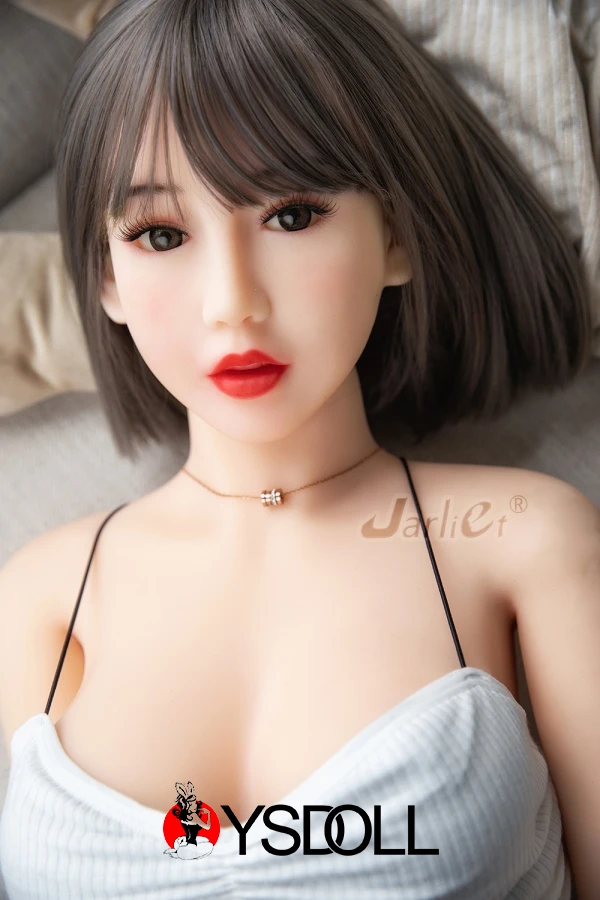 Jarliet Curvy Reale Sexpuppe