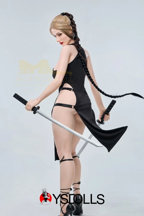 Irontech Lillian 159cm Liebespuppe