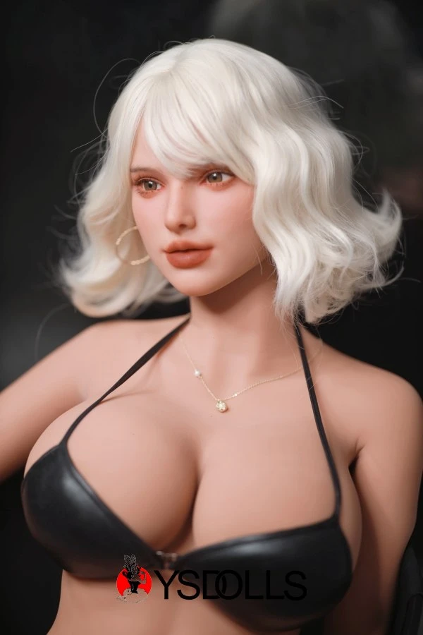 Fire Ellie 166cm Sexpuppen