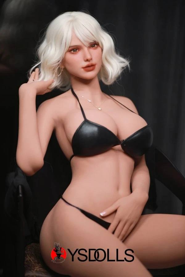 Ellie Fire Sexdoll