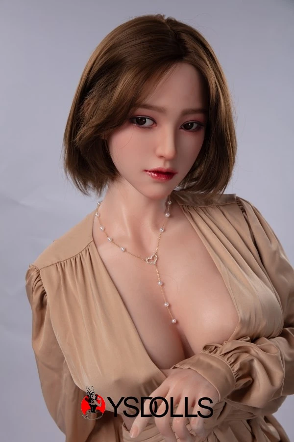 DL Sexpuppe 169cm Elegant