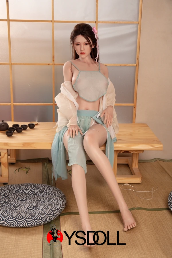 DL Sexpuppe sexdoll bordell Asiatische