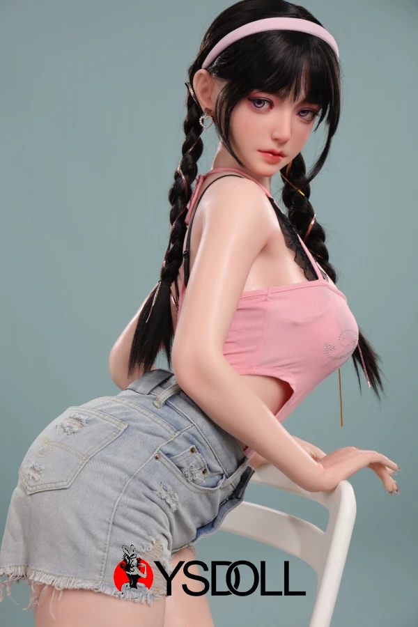 DL Curvy Sexpuppen